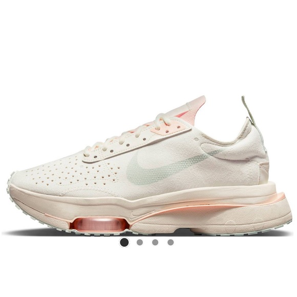 Nike Air Zoom-Type sneakers in pale ivory (barely worn) - Picture 2 of 13